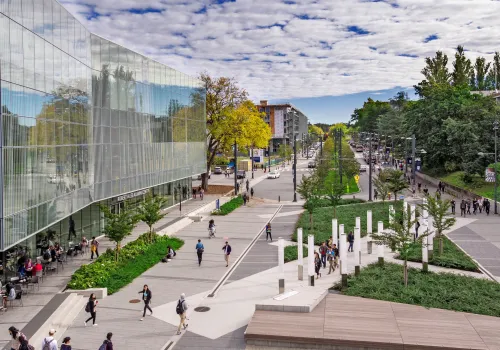 Robert H Lee alumni Centre